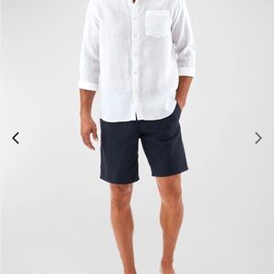 Men’s white linen long sleeve button down